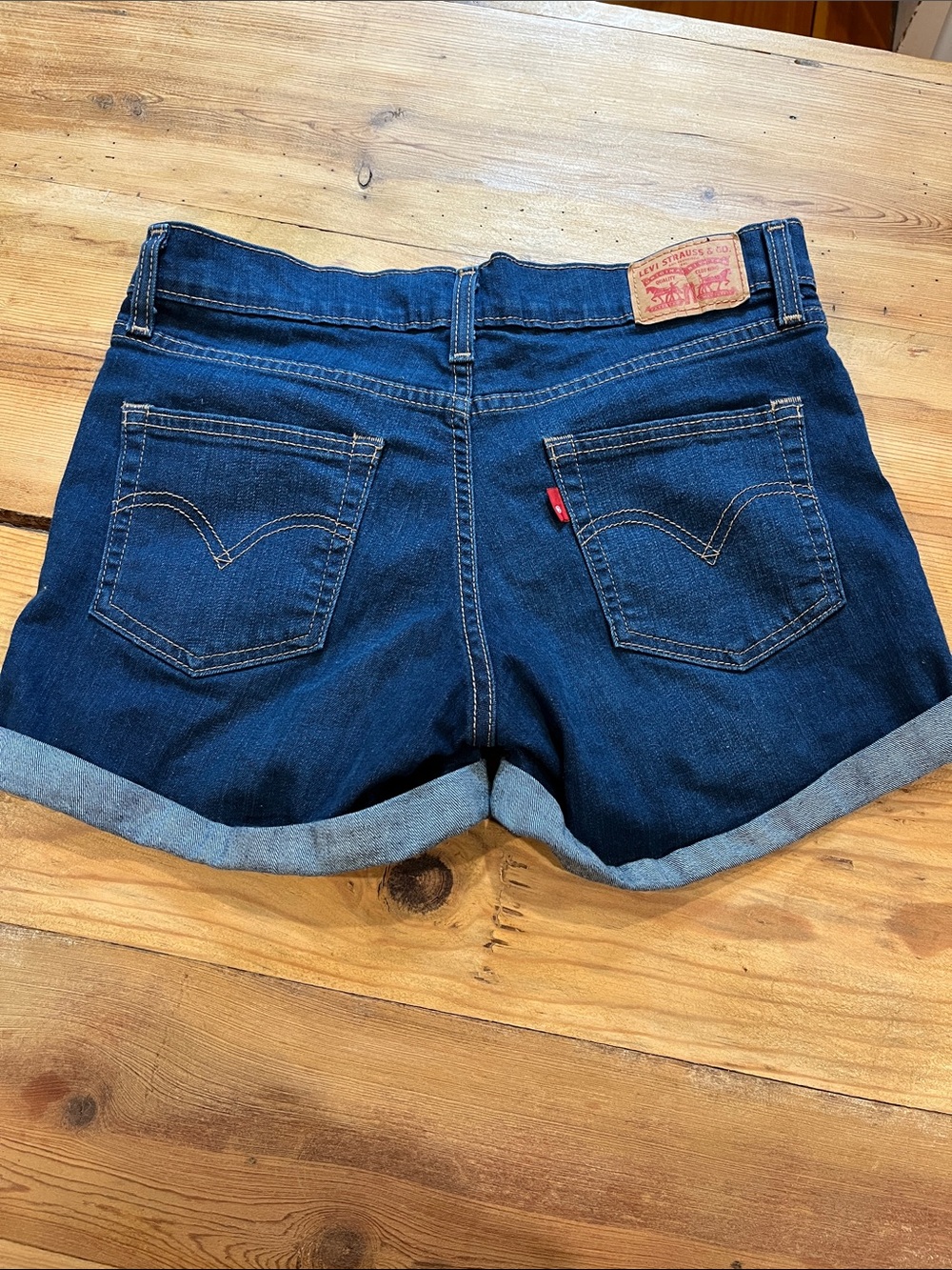 LEVI'S 27 Dark Denim Roll Cuff Jean Shorts